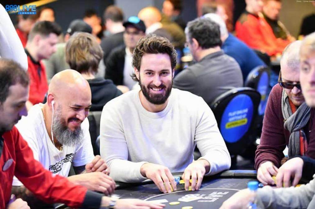 4 tips to help you go from live to online poker